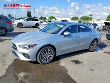 Mercedes CLA C118/X118 2025 Mercedes-Benz CLA 2025 MERCEDES-BENZ CLA 250 4MATIC 2.0 Benzyna 255KM