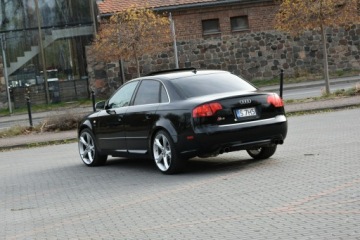 Audi A4 B7 S4 Sedan 4.2 V8 344KM 2007 Audi S4 Limousine Quattro 4.2 V8 MPi 344KM 2007r., zdjęcie 3