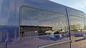 SKLO (OKNO) BOČNÍ PRAVÁ RENAULT MASTER 2 L MOVANO INTERSTAR OSOBNĚ