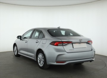 Toyota Corolla XII Sedan 1.5 VVT-i 125KM 2022 Toyota Corolla 1.5 VVT-i, Salon Polska, zdjęcie 3