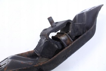 DRŽÁK DRŽÁKY MERCEDES W124 89R. 2.3I