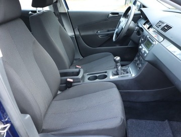 Volkswagen Passat B6 Sedan 1.4 TSI 122KM 2008 VW Passat 1.4 TSI, Salon Polska, Klima, zdjęcie 8