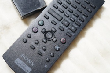 ПУЛЬТ ДИСТАНЦИОННОГО УПРАВЛЕНИЯ + ОРИГИНАЛЬНЫЙ приемник SONY PlayStation 2 PS2