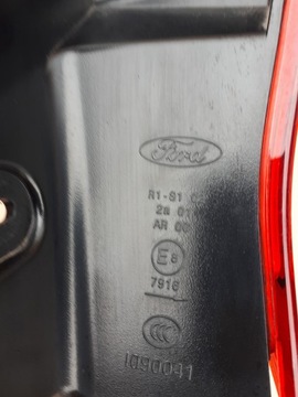 FORD FIESTA MK7 LIFT СВЕТОДИОДНАЯ ФОНАРЬ ЗАДНЯЯ ПРАВАЯ