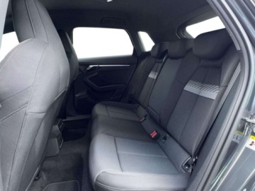 Audi A3 8Y Sportback 1.5 35 TFSI 150KM 2024 Audi A3 Sportback Reflektory LED Tempomat Sportowe fotele Ambiente plus Gw, zdjęcie 12