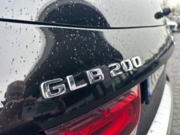 Mercedes GLB SUV 1.3 200 163KM 2023 Mercedes-Benz GLB 200 4 MATIC AMGLedKeyless-GoSalon PL 1.3 Benzyna 163KM, zdjęcie 11