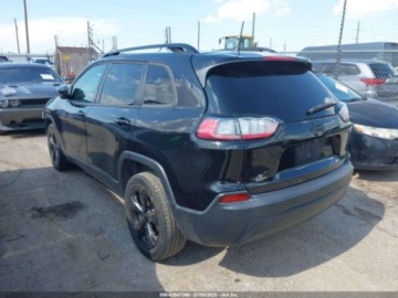 Jeep Cherokee V 2021 Jeep Cherokee Altitude 2021 2.4l 2.4 Benzyna 180KM, zdjęcie 3