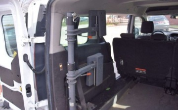 Ford 2018 Ford Tourneo Connect Grand 1.5D 2018r 7-Osobowy Dla Niepelnosprawnych Ramp, zdjęcie 25