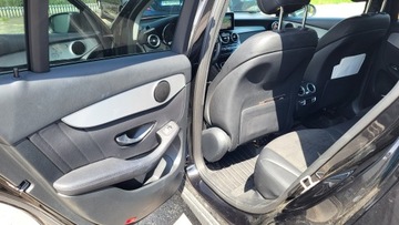 Mercedes GLC C253 SUV 2.0 250 211KM 2018 Mercedes-Benz GLC 250 4Matic 9G-TRONIC, zdjęcie 15