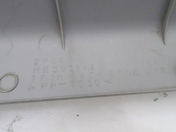 MITSUBISHI PAJERO III 99-06 LIŠTA KRYT ZADNÍ MR391181