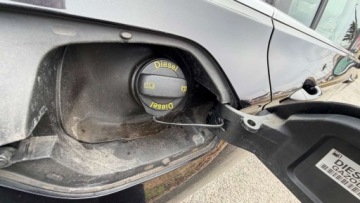 Volkswagen Passat B8 Variant 2.0 TDI BlueMotion SCR 150KM 2016 Volkswagen Passat Raty 2.0 tdi 150KM Bez adblue DSG 115tys km Duza Navi Ka, zdjęcie 30