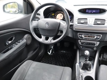 Renault Megane III Hatchback Facelifting 2013 dCi 110KM 2013 Renault Megane 1.5 dCi, Salon Polska, Klima, zdjęcie 6