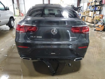 Mercedes GLC C254/X254 Coupe 2.0 300 258KM 2023 Mercedes-Benz GLC GLC Coupe, 2023, 2.0L, od ubezpieczalni 2.0 Benzyna 258KM, zdjęcie 5