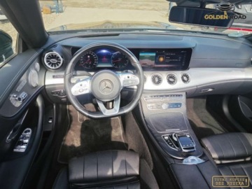 Mercedes Klasa E W213 2019 Mercedes-Benz Klasa E E300 245 KM FULL AMG skora burmester alu 20 led mult, zdjęcie 12