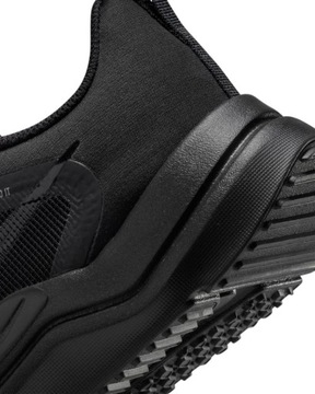 Pánska čierna športová obuv Nike DD9293 002 veľ. 43 sport