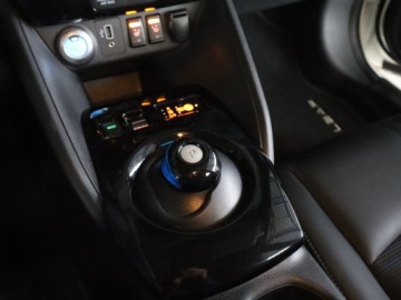 Nissan Leaf II Hatchback Elektryczny e+ 62kWh 218KM 2020 Nissan Leaf 62 kWh, Automat, VAT 23%, Skóra, Navi, zdjęcie 16