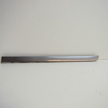 1T2858415B LIŠTA ZDOBENÁ KOKPIT 1.6 TDI 77 2011 VW TOURAN (1T3)