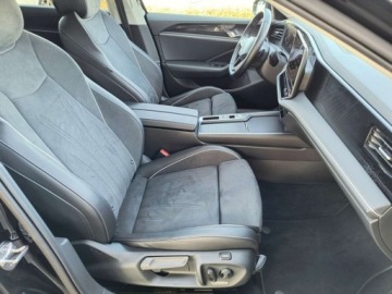 Volkswagen Passat B8 Variant Facelifting 1.5 TSI EVO 150KM 2025 Volkswagen Passat serwis ASO 1.5TSI 150KM bezwypadkow gwarancja pakiety ka, zdjęcie 15