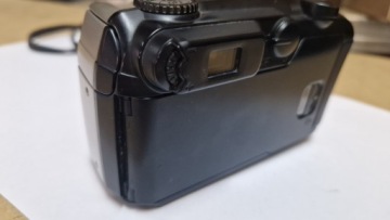 Чехол для камеры PENTAX ESPIO 160 включается