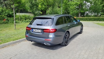 Mercedes Klasa E W213 Kombi Plug-in Facelifting 2.0 E300de 306KM 2020 Mercedes E-300 Plug-in Hybrid/Diesel, zdjęcie 4