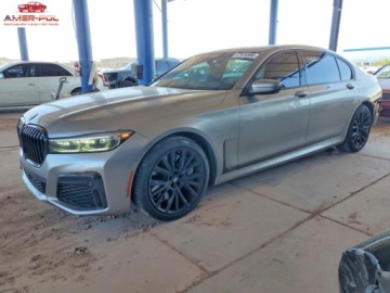 BMW Seria 7 G70 2022 BMW Seria 7 750XI 2022 4.4 Benzyna 523KM