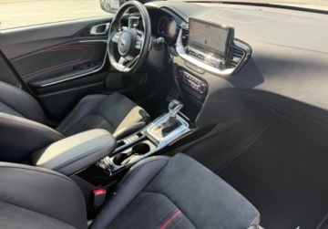 Kia Proceed Shooting Brake 1.6 T-GDI 204KM 2021 Kia Ceed 1.6T-gdi 204PS GT Full led JBL 1.6 Benzyna 204KM, zdjęcie 7