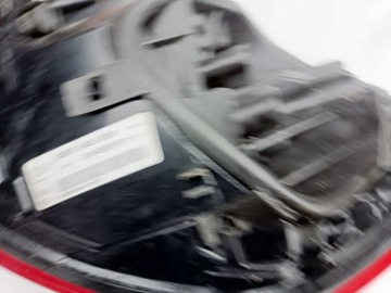 AUDI A4 B9 8W9 KOMBI SVĚTLO ZADNÍ LEVÝ