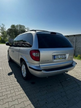 Chrysler Voyager V Grand Voyager 2.8 CRD 150KM 2007 CHRYSLER VOYAGER 2.8 Crdi Diesel 150KM 2007r 7 osobowy, zdjęcie 5