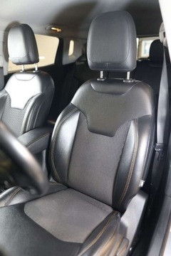 Jeep Compass II SUV 1.4 MultiAir 140KM 2019 Jeep Compass 1.4 TMair Night Eagle FWD SS 1.4 Benzyna 140KM, zdjęcie 6