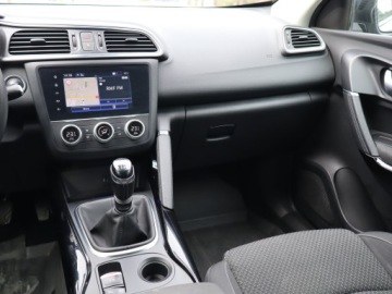 Renault Kadjar Crossover Facelifting 1.3 TCe 140 FAP 140KM 2020 Renault Kadjar 1.3 TCe, Salon Polska, Serwis ASO, zdjęcie 7