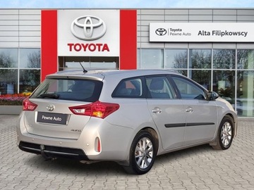 Toyota Auris II Touring Sports Valvematic 130 132KM 2013 Toyota Auris Toyota Auris 1.6, 1.6 Benzyna 132KM, zdjęcie 4