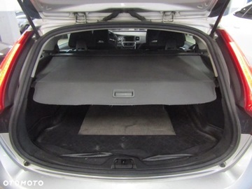 Volvo V60 I Kombi Facelifting 2.0 D3 136KM 2014 Volvo V60 I (2011 - 2018) 2.0 D3 5R bezwypadkowy, zdjęcie 15