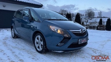 Opel Zafira C 2014 Opel Zafira 1.4i turbo gaz moc 150 KM 7 osobowa panorama bezwypadkowy, zdjęcie 3