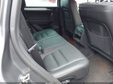 Volkswagen Touareg II 2017 Volkswagen Touareg 2017 VOLKSWAGEN TOUAREG V6 WOLFSBURG EDITION 3.6 Benzyna, zdjęcie 11