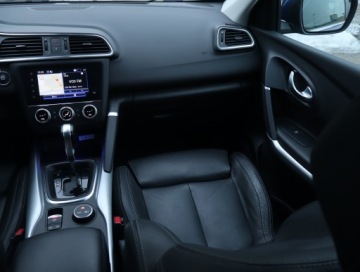 Renault Kadjar Crossover Facelifting 1.3 TCe 160 FAP 159KM 2022 Renault Kadjar 1.3 TCe, Salon Polska, Automat, zdjęcie 7