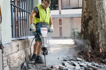 Отбойный молоток BOSCH GSH 27 VC 2000 Вт