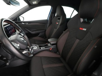 Skoda Octavia IV RS Liftback 2.0 TDI SCR 200KM 2022 Škoda Octavia Skoda Octavia RS 200KM Virtual Navi, zdjęcie 12