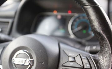 Nissan Leaf II Hatchback Elektryczny 40kWh 150KM 2018 Nissan Leaf Bateria 100 PEWNY Full Dealer ASO Navi Pakiet ZIMA Gwarancja f, zdjęcie 21