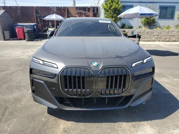 BMW Seria 7 G70 2025 BMW Seria 7 740i 2025 3.0l 3.0 Benzyna 375KM, zdjęcie 5