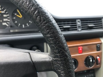 Mercedes W124 Sedan 2.0 105KM 1987 MERCEDES 124 200 OD NOWOŚCI W JEDNYCH RĘKACH 97 TYS PRZEBIEGU REZERWACJA !!, zdjęcie 18