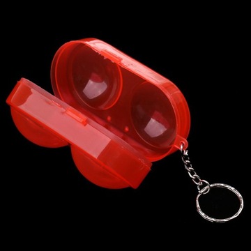 Прочный контейнер для красных мячей для настольного тенниса.