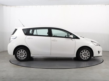 Toyota Verso Minivan Facelifting 1.6 D-4D 112KM 2014 Toyota Verso 1.6 D-4D, Salon Polska, Serwis ASO, zdjęcie 5