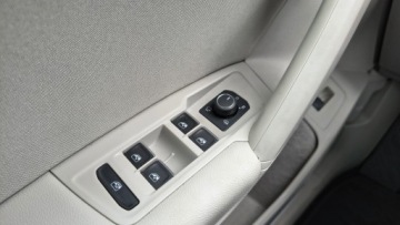 Volkswagen Tiguan II SUV Facelifting 2.0 TDI 200KM 2022 Volkswagen Tiguan Elegance 2.0TDI 200KM 4X4 ACC Pa, zdjęcie 33