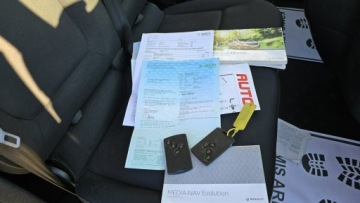 Renault Trafic III Furgon 1.6 Energy dCi 145KM 2018 Renault Trafic 9 miejsc, 2 komplety kół, zdjęcie 24