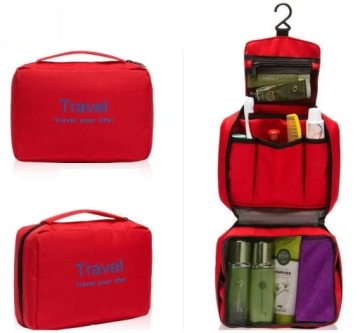 KOSMETYCZKA ROZKŁADANA Z WIELOMA PRZEGRÓDKAMI