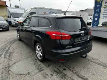 Ford Focus III Kombi Facelifting 1.0 EcoBoost 125KM 2015 Ford Focus 125KM Model 2016, zdjęcie 6