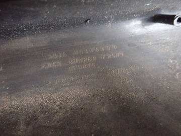 MITSUBISHI GRANDIS NÁRAZNÍK PŘEDNÍ MN145450 OSTŘIKOVAČE