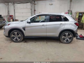 Mitsubishi Outlander III 2022 Mitsubishi Outlander Sport2.0 Be Awc2.0 Es Awc2.0 Le Awc2.0 Se Awc2.0 Se S, zdjęcie 2