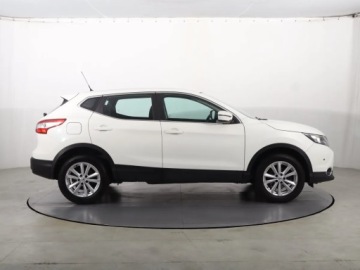 Nissan Qashqai II Crossover 1.2 DIG-T 115KM 2017 Nissan Qashqai 1.2 DIG-T, Salon Polska, zdjęcie 5