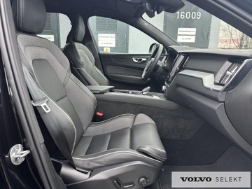 Volvo XC60 II 2025 Volvo XC 60 XC60 B5 B AWD Plus Black Edition aut,, zdjęcie 10